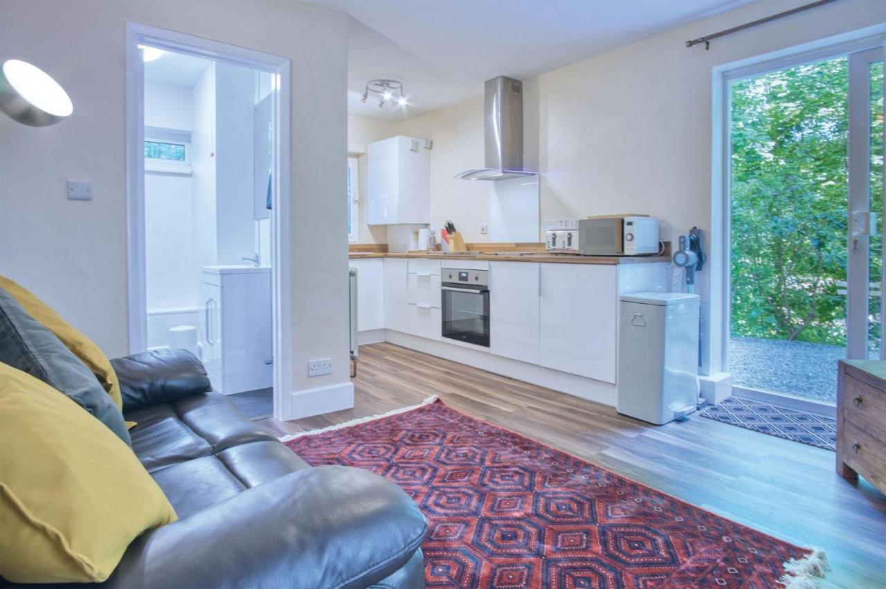 Croft Court - 1 Bedroom Apartment - Tenby Exterior foto